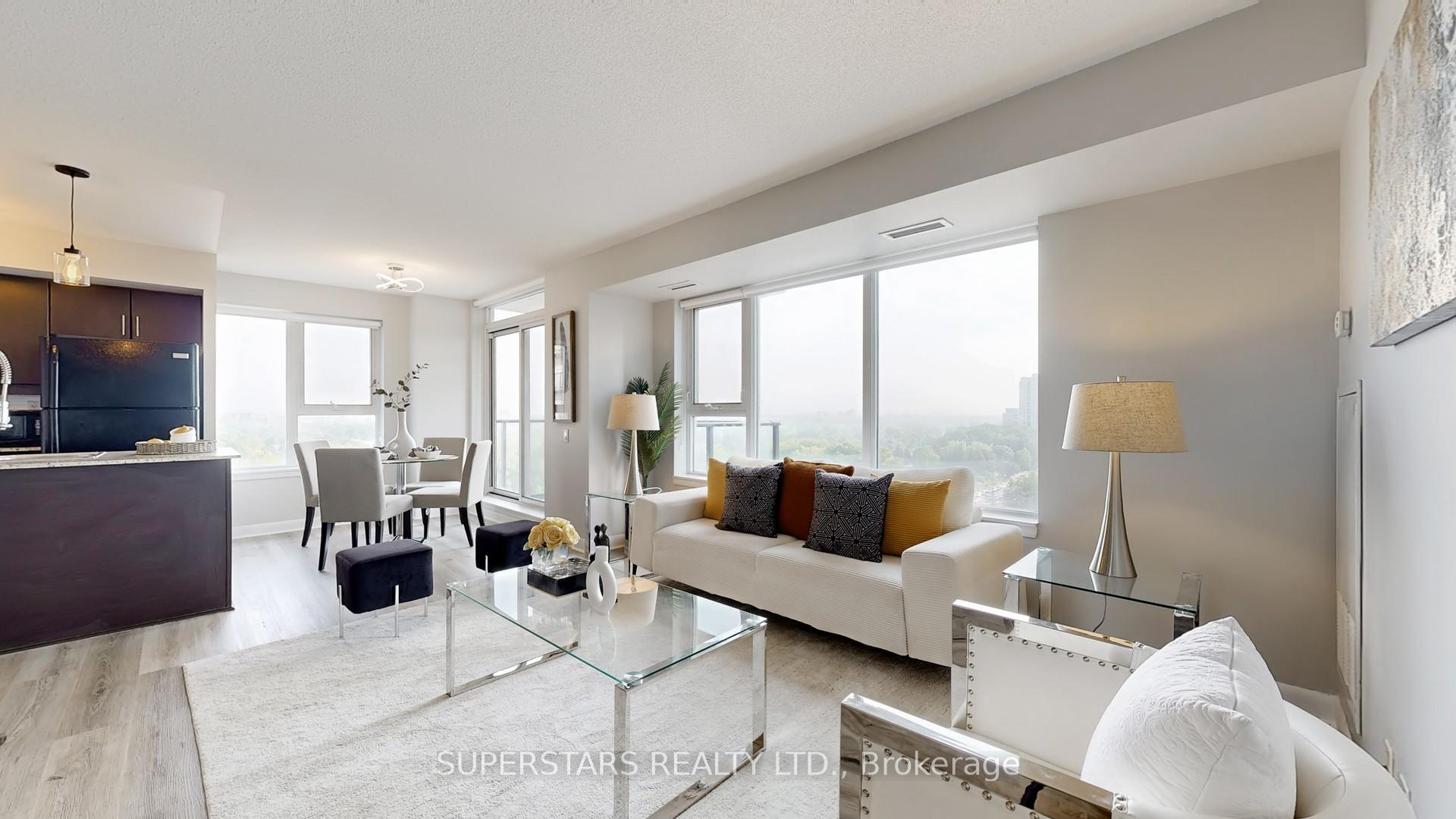 2 Bedrooms Condo at 25 Town Centre, Toronto For sale