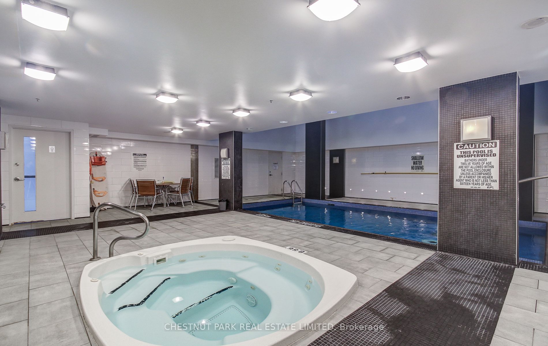 25 Carlton Street, #3205