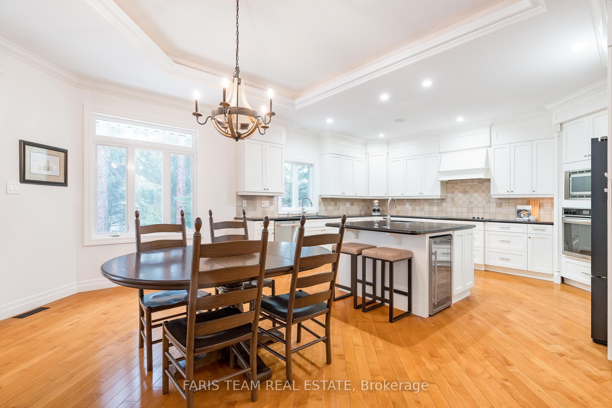 7 Highland Drive, Oro-Medonte, ON L0L 2L0