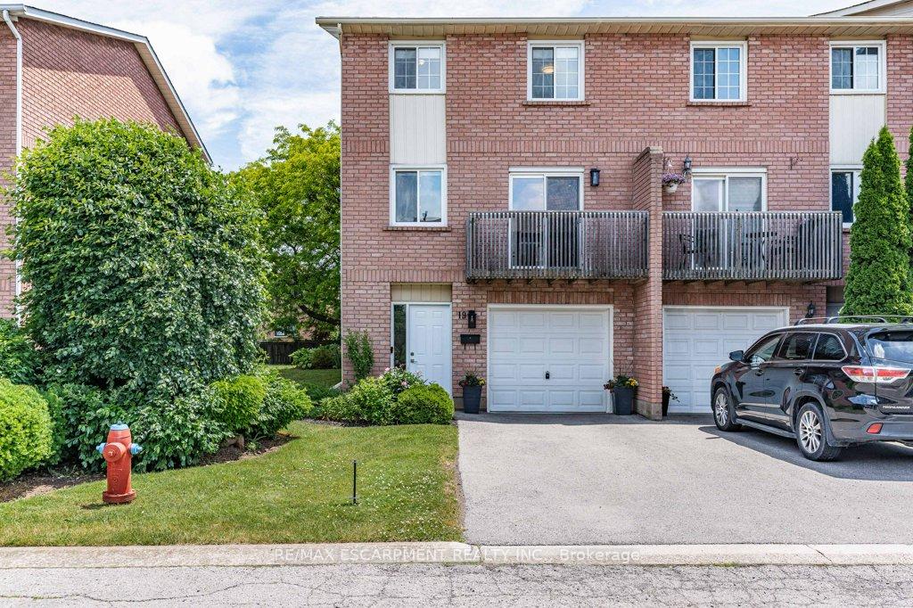 3 Bedrooms Condo at 29 HERITAGE, Hamilton For sale