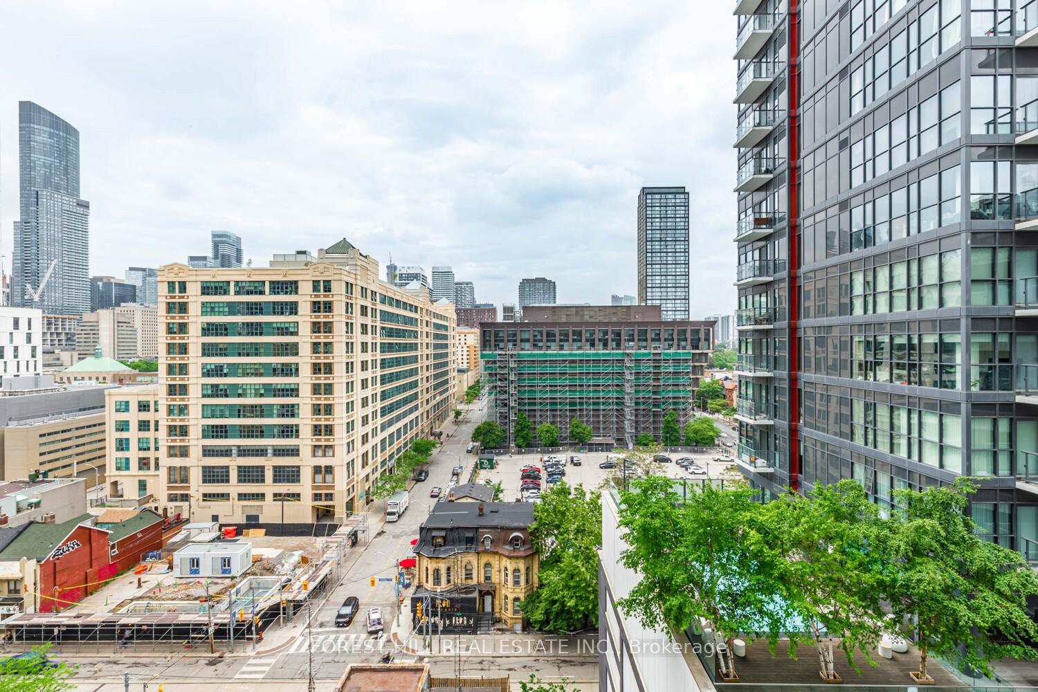 2 Bedrooms Condo at 77 Mutual, Toronto For sale