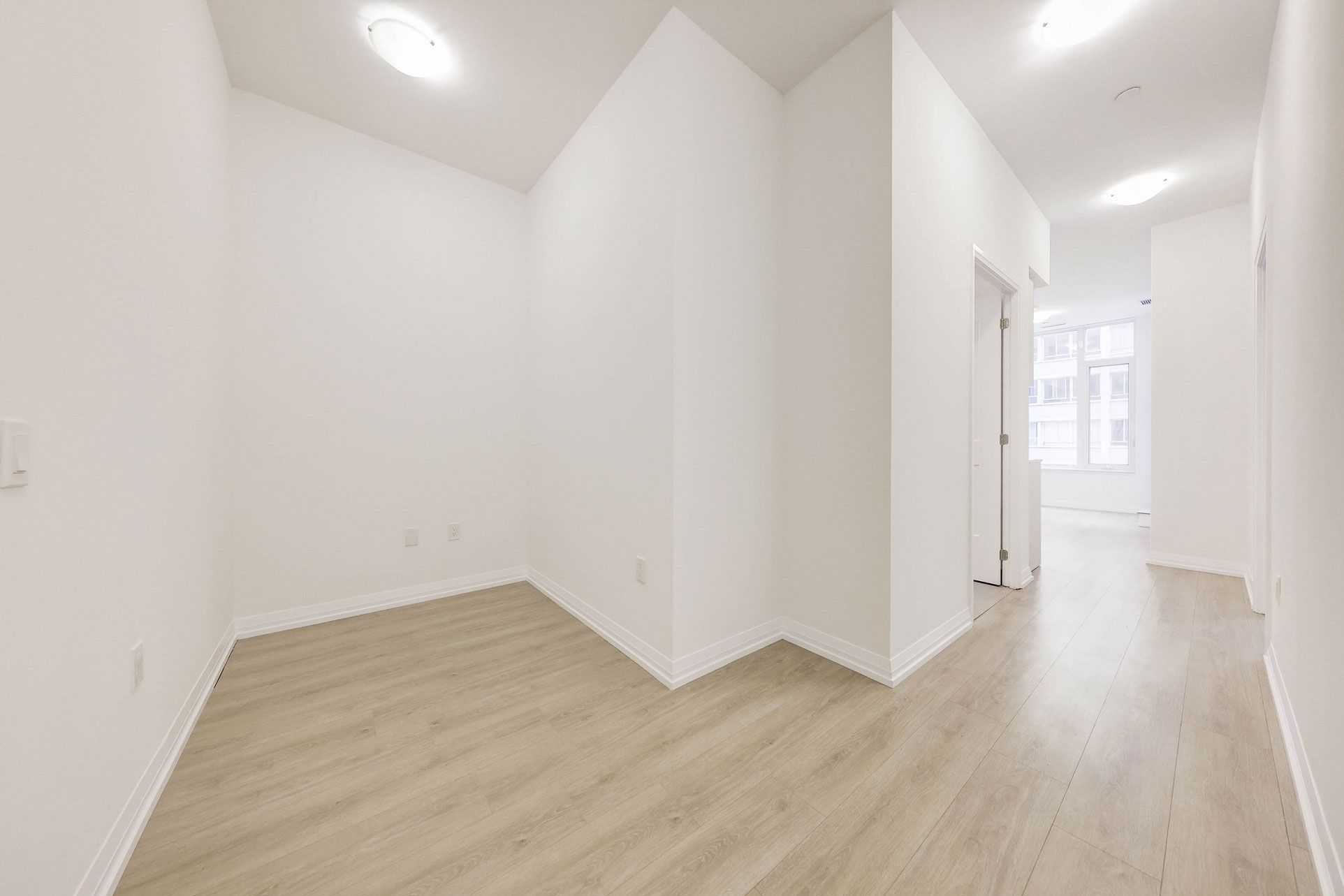 50 Dunfield Avenue 316