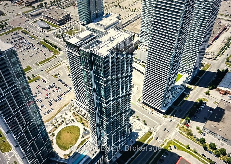 1000 Portage