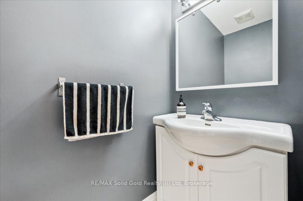 104 Kingswood Drive, #17