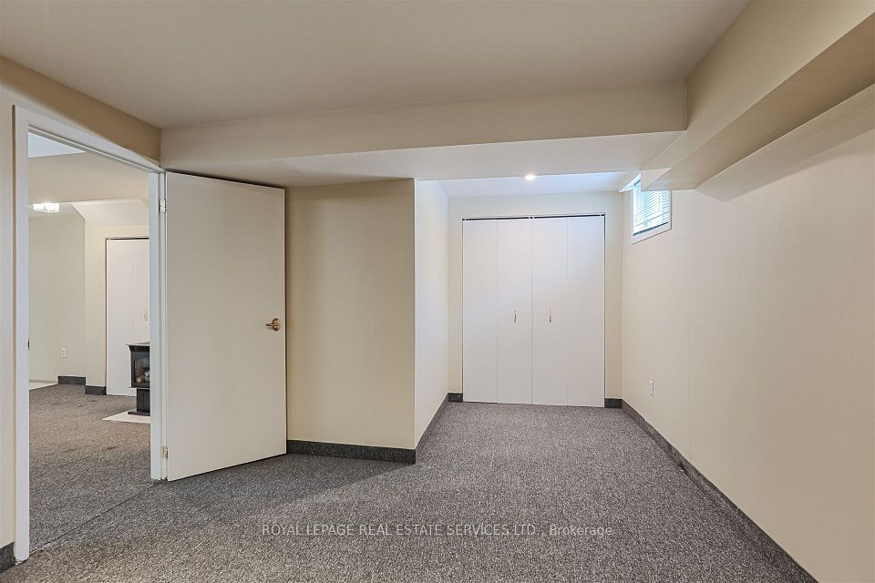 walk out basement suite