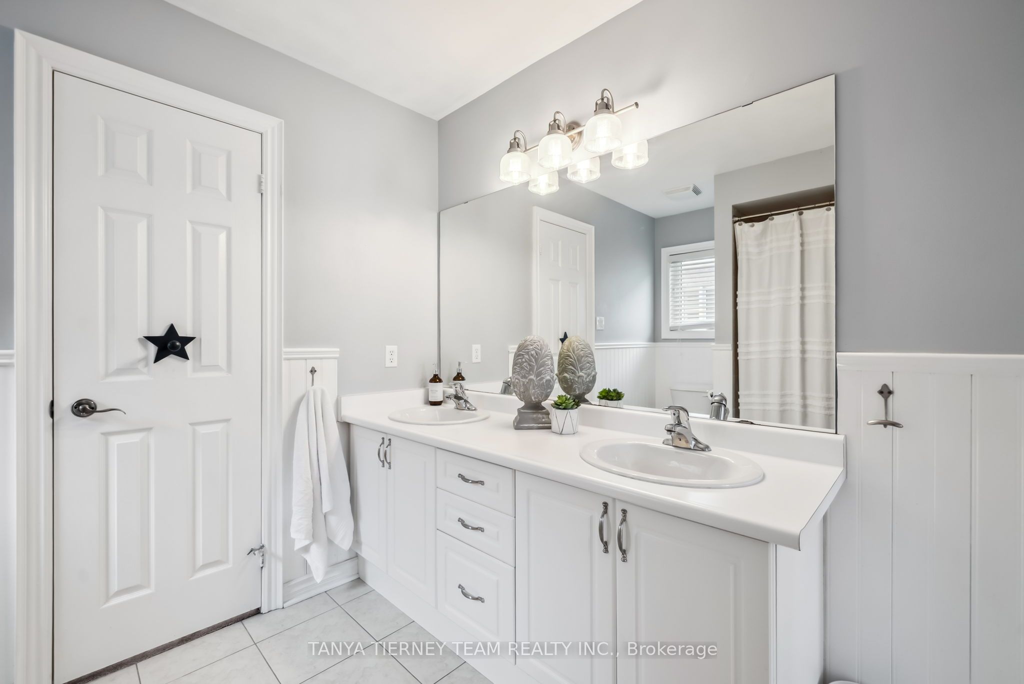 17 Covington Drive
