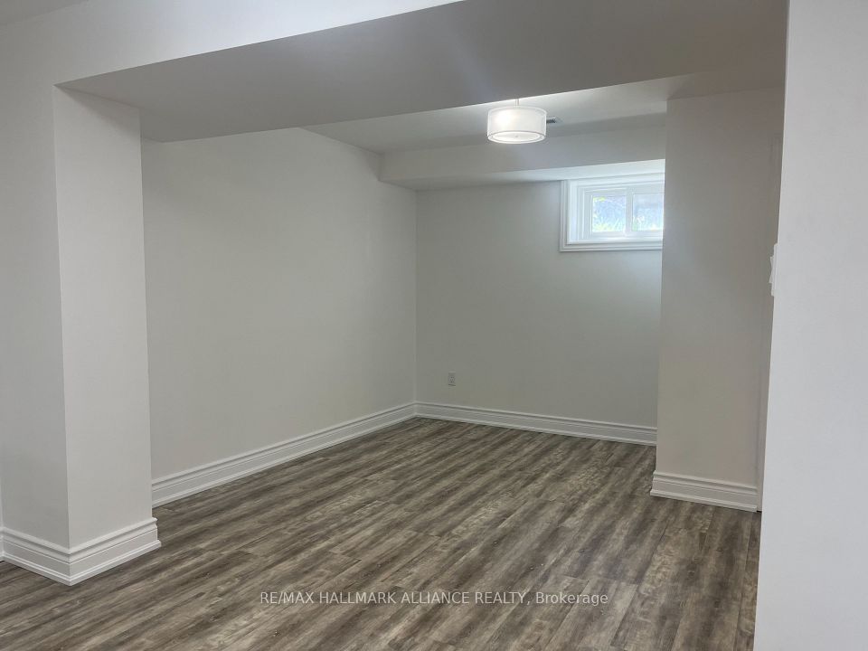 #Lower - 29 Savona Drive, Toronto, ON M8W 4T9