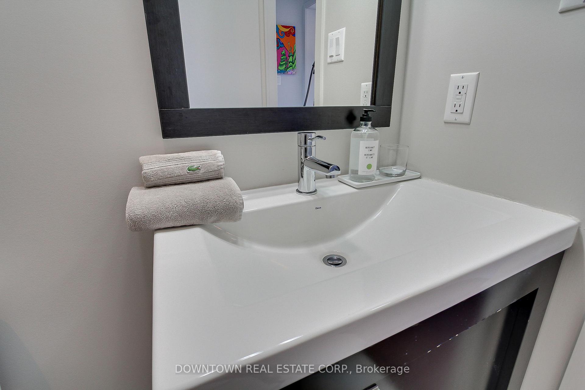 2 Bedrooms Condo at 53 Colgate, Toronto For sale