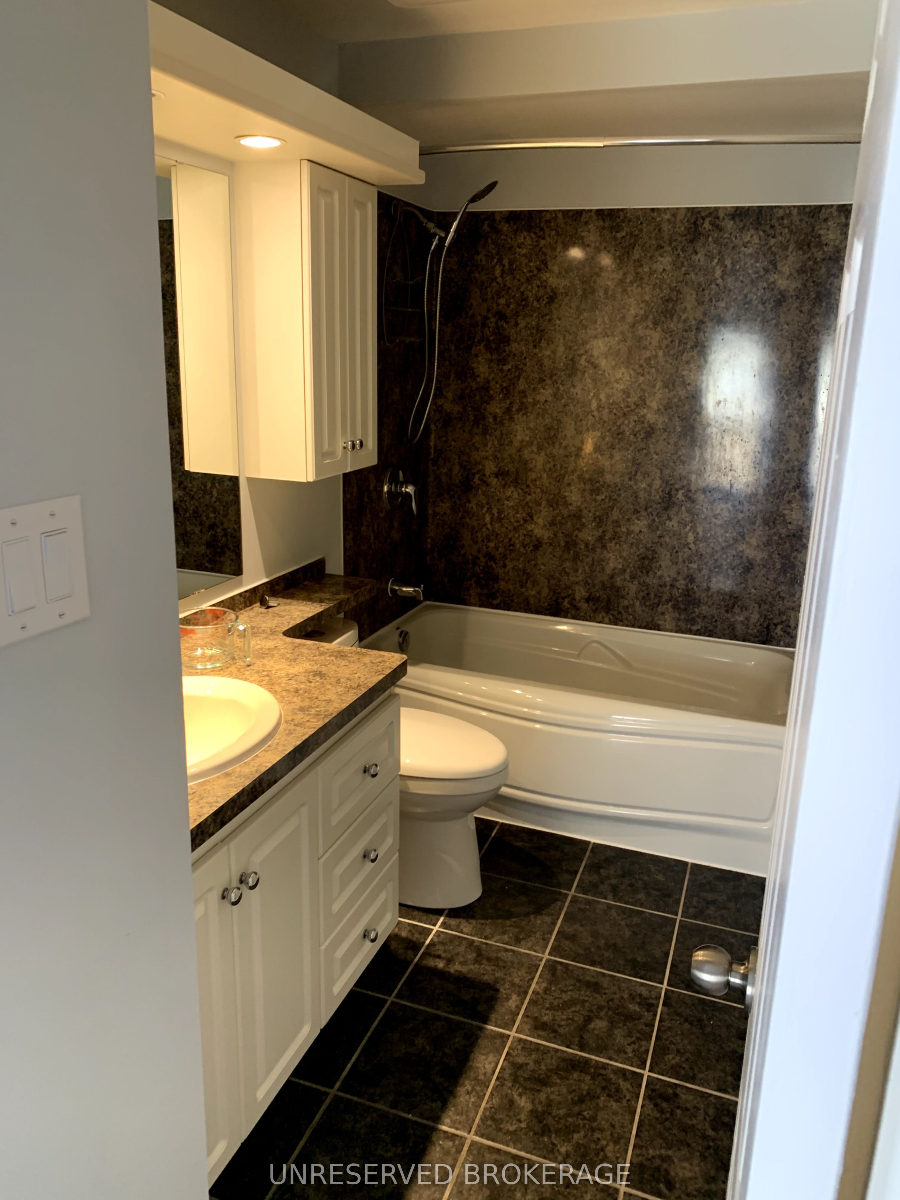 1920 Ashmont Street, #88