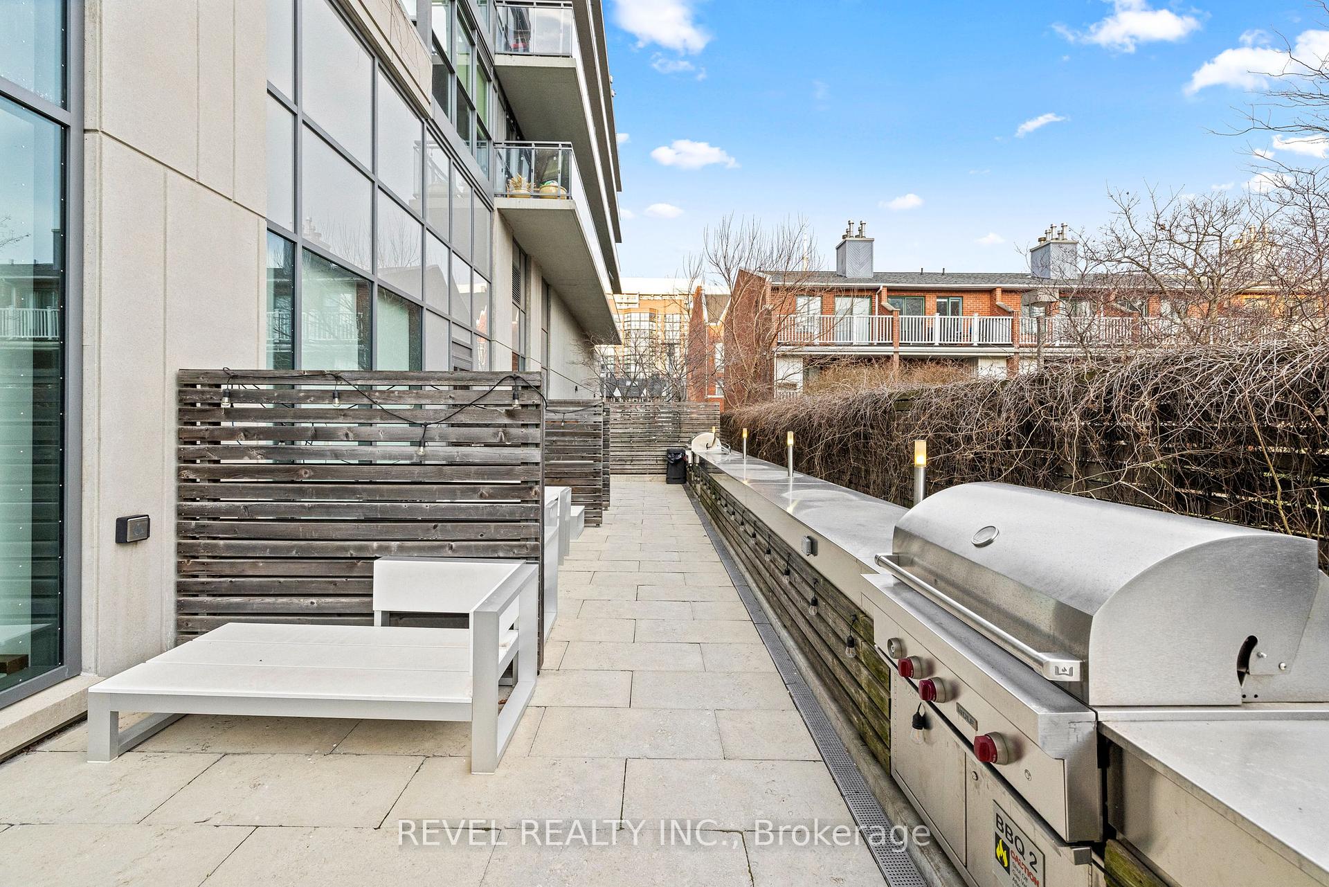 2 Bedrooms Condo at 78 Tecumseth, Toronto For sale
