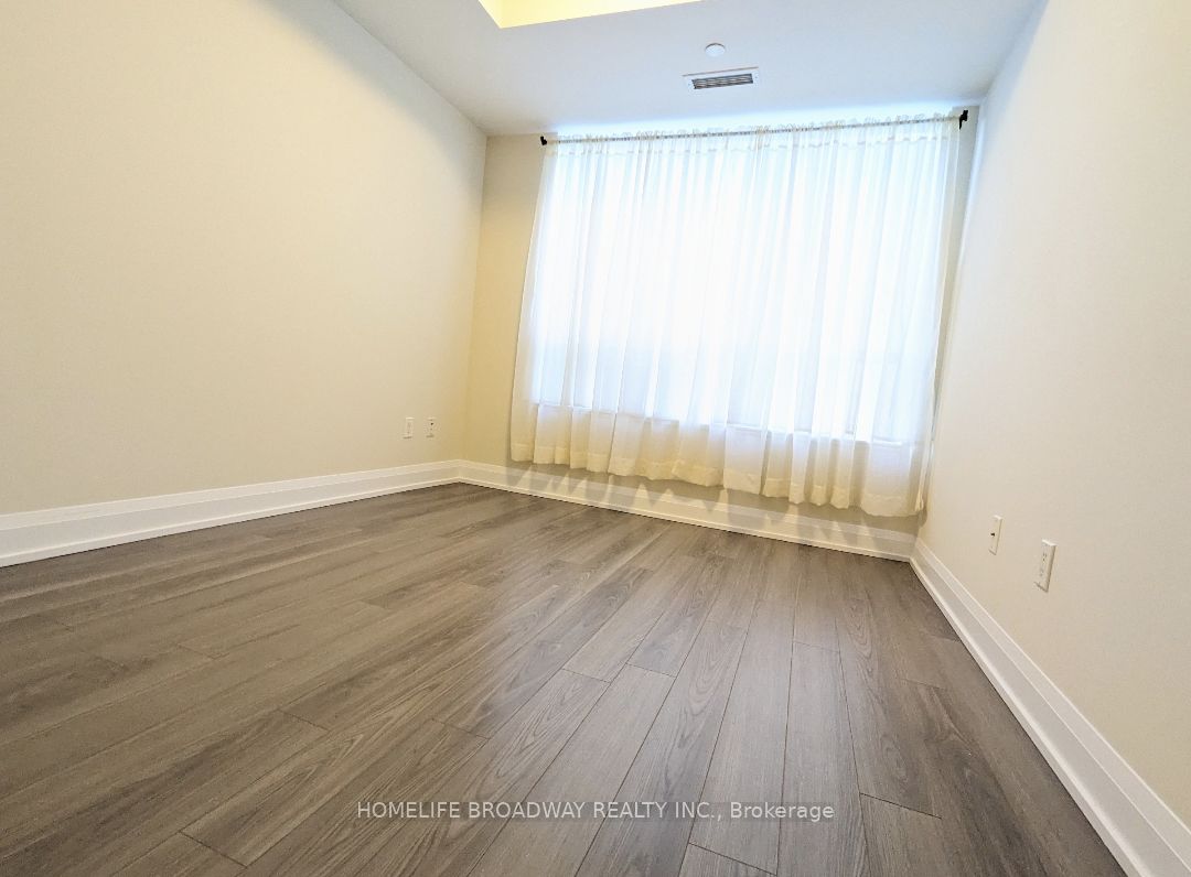 18 Graydon Hall Drive, #506