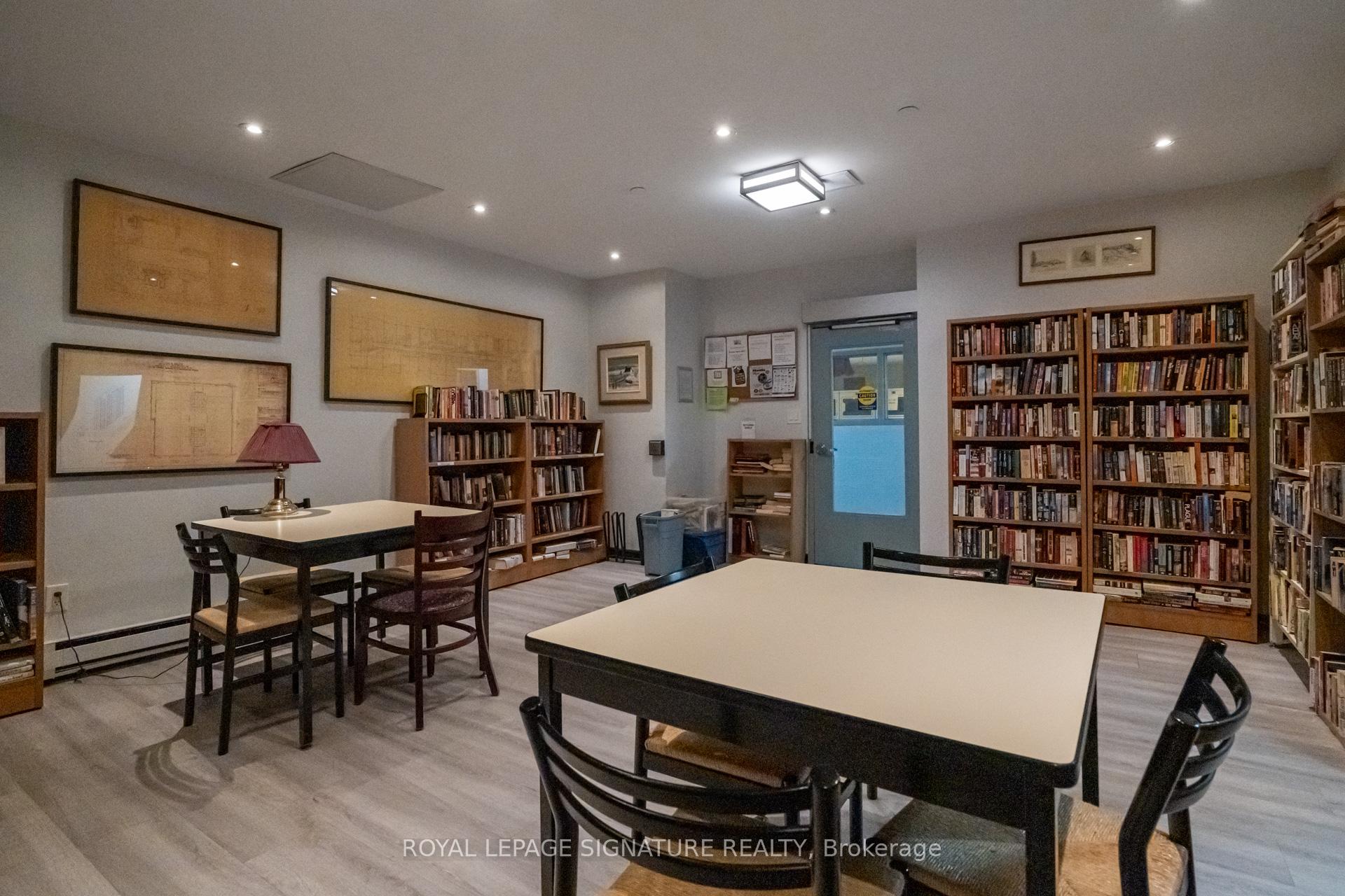 Condo at 40 Homewood, Toronto For sale