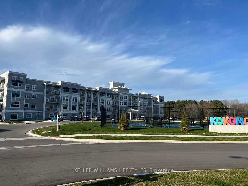 100 The Promenade