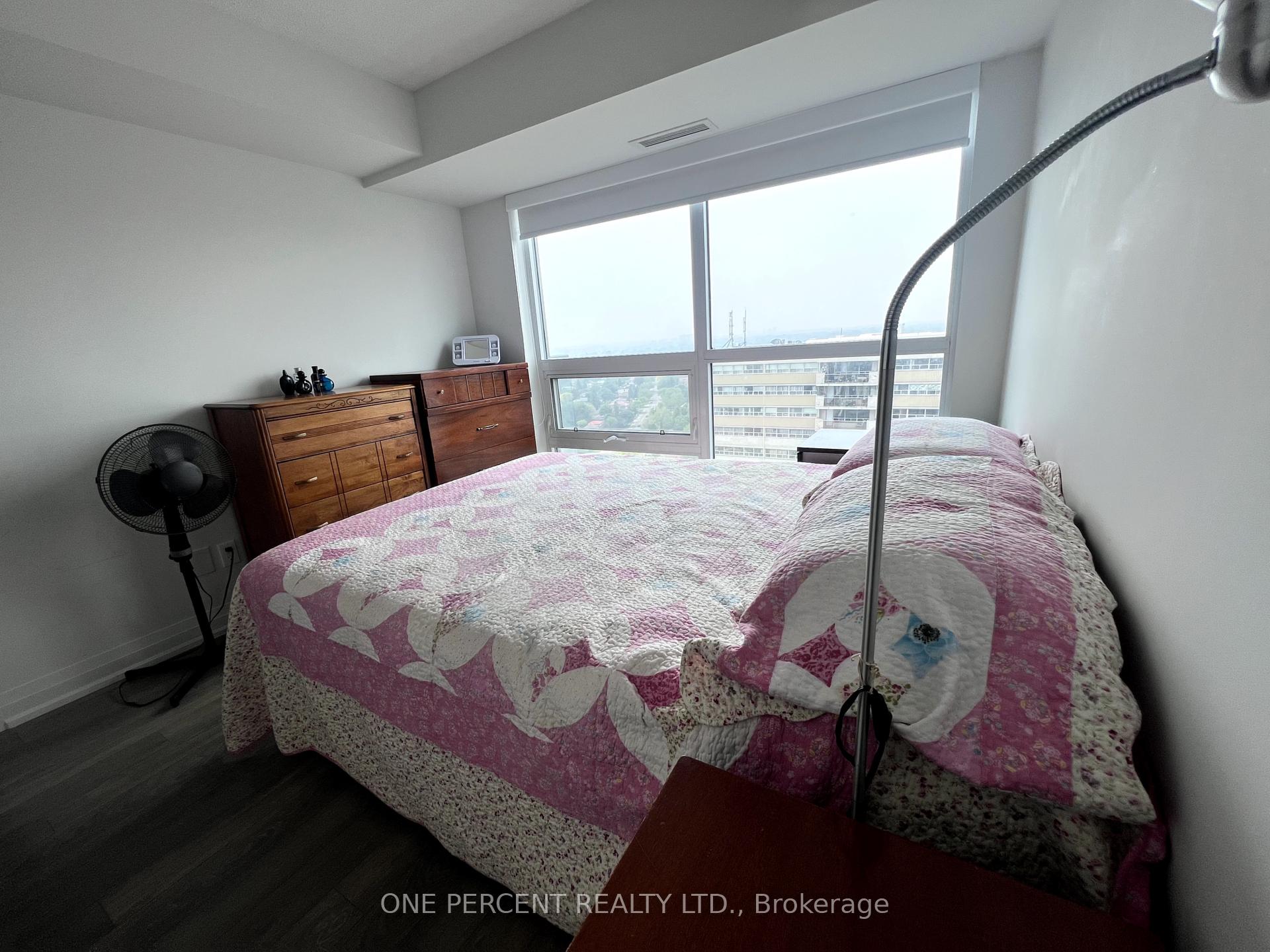 2 Bedrooms Condo at 20 Meadowglen, Toronto For sale