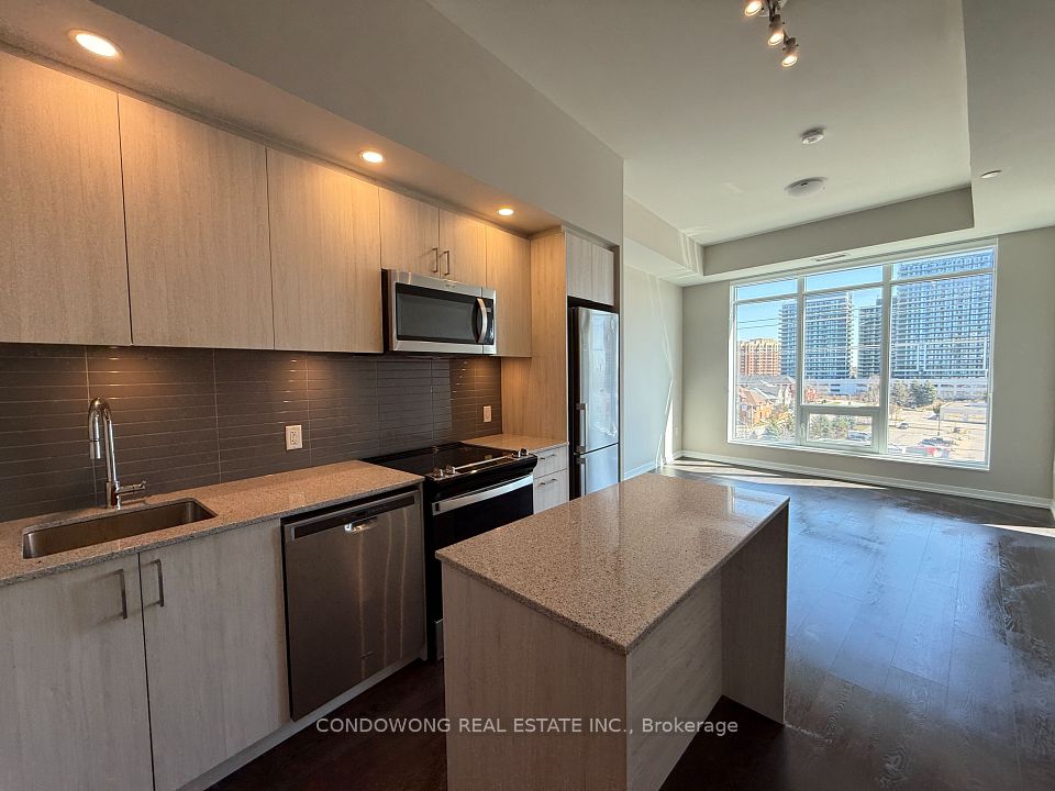 8868 Yonge