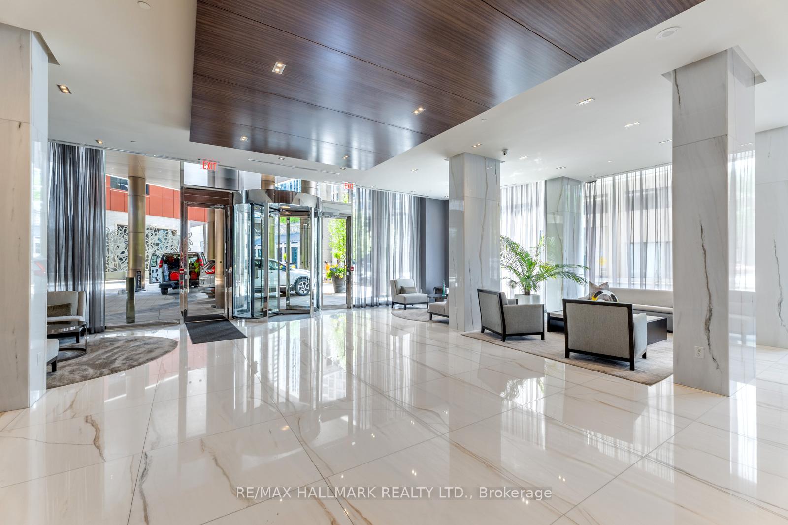 1 Bedroom Condo at 88 Davenport, Toronto For sale