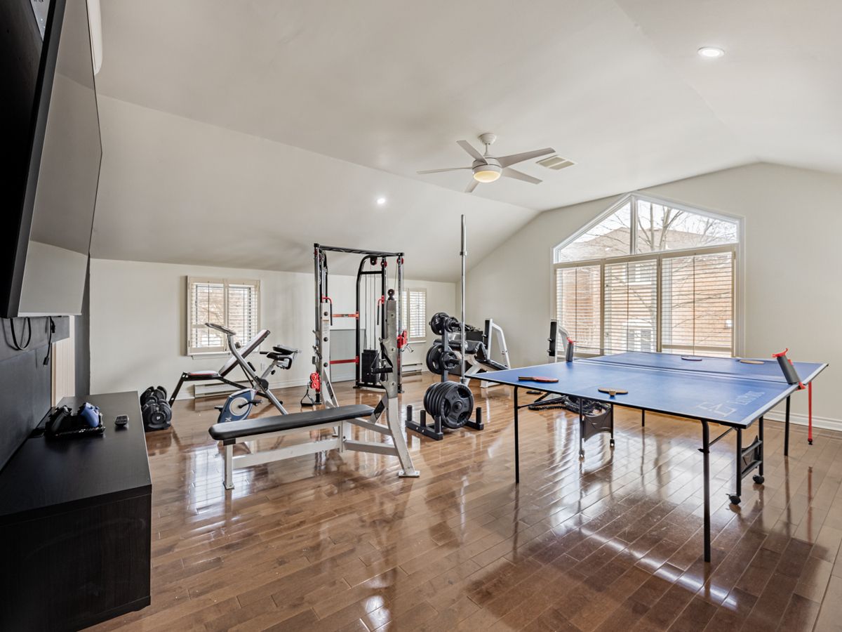 32 Rosebury Lane