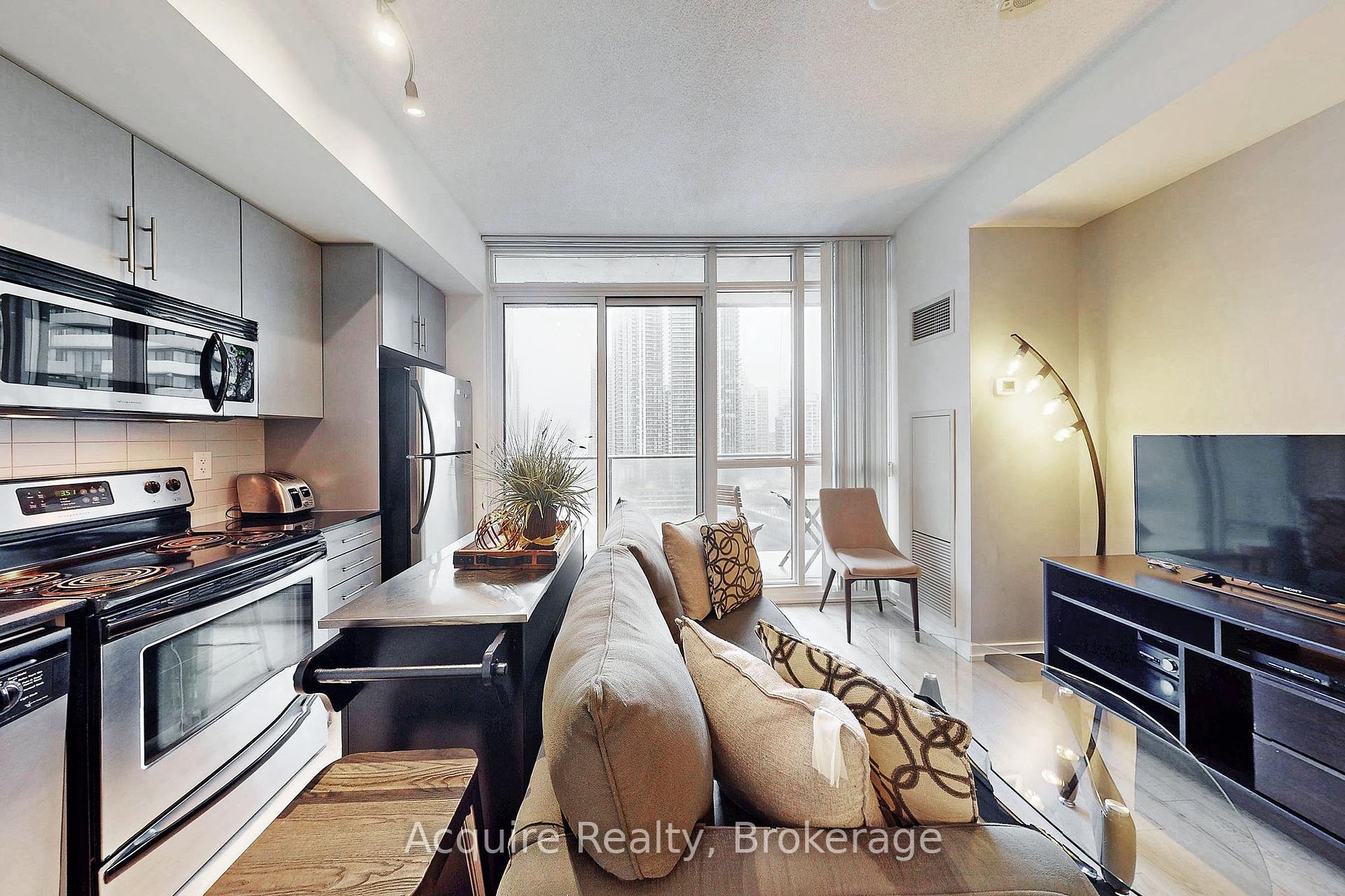 1 Bedroom Condo at 55 Bremner, Toronto For sale