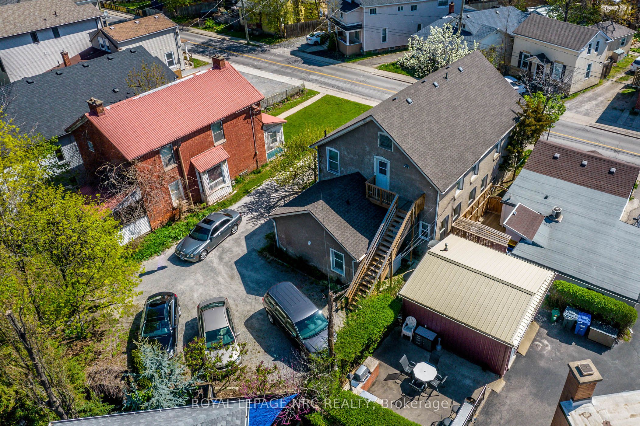 33 Lake Street, St. Catharines, ON L2R 5W9
