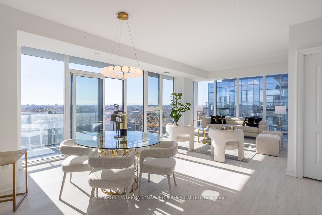4 Bedrooms Condo at 20 Gatineau,  Vaughan For sale
