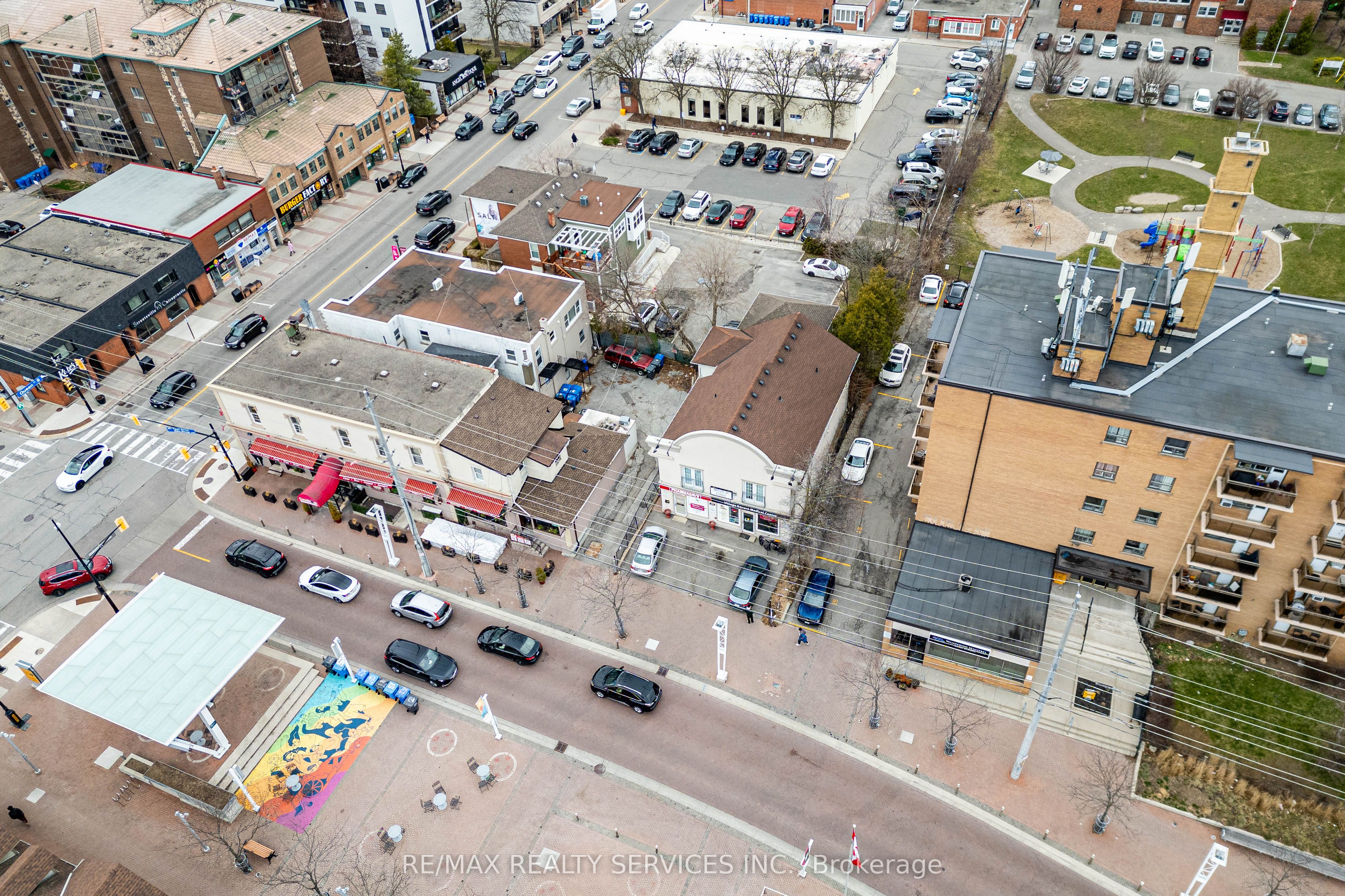 10 Main Street