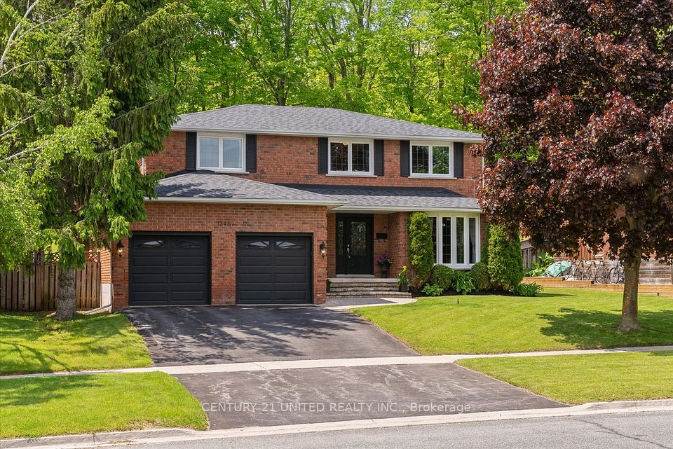 1345 Hetherington