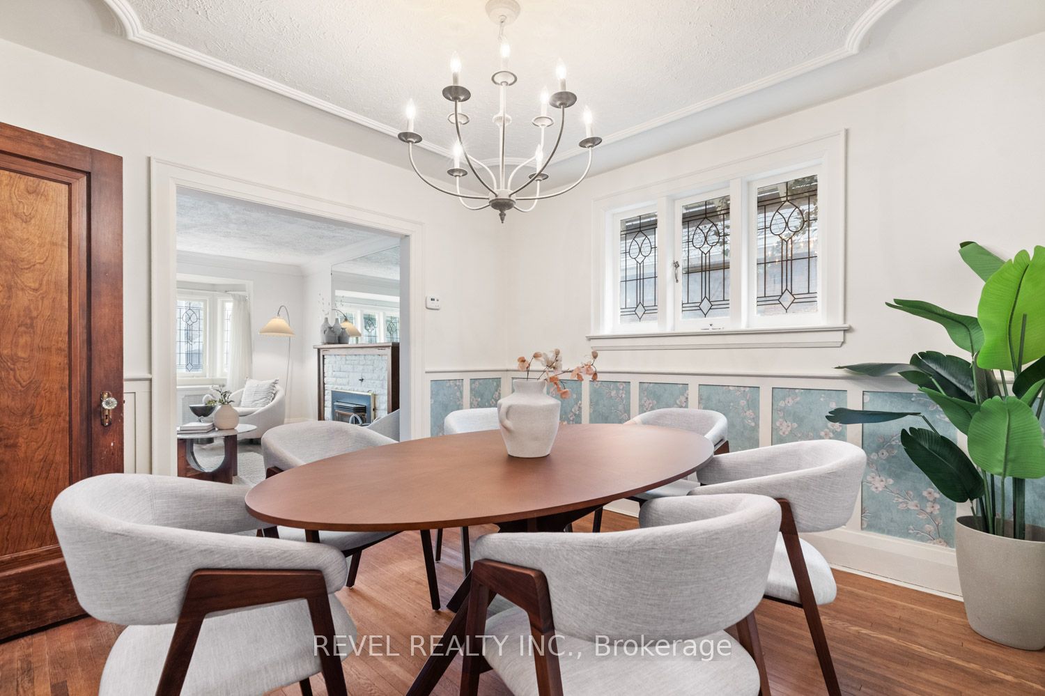 8 Sunnybrook Road