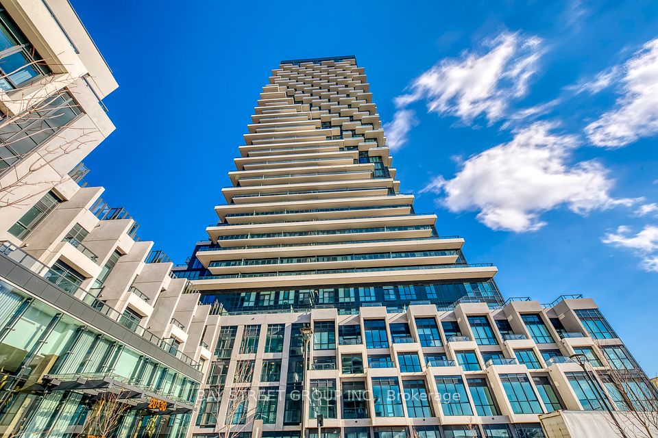 30 Inn On The Park Drive