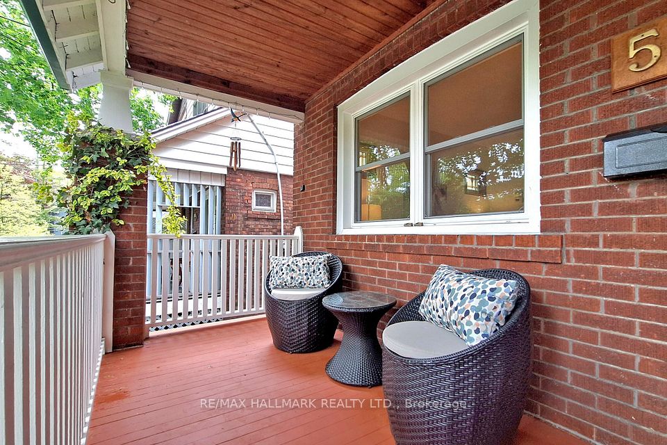 54 Wildwood Crescent, Toronto, ON M4L 2K7