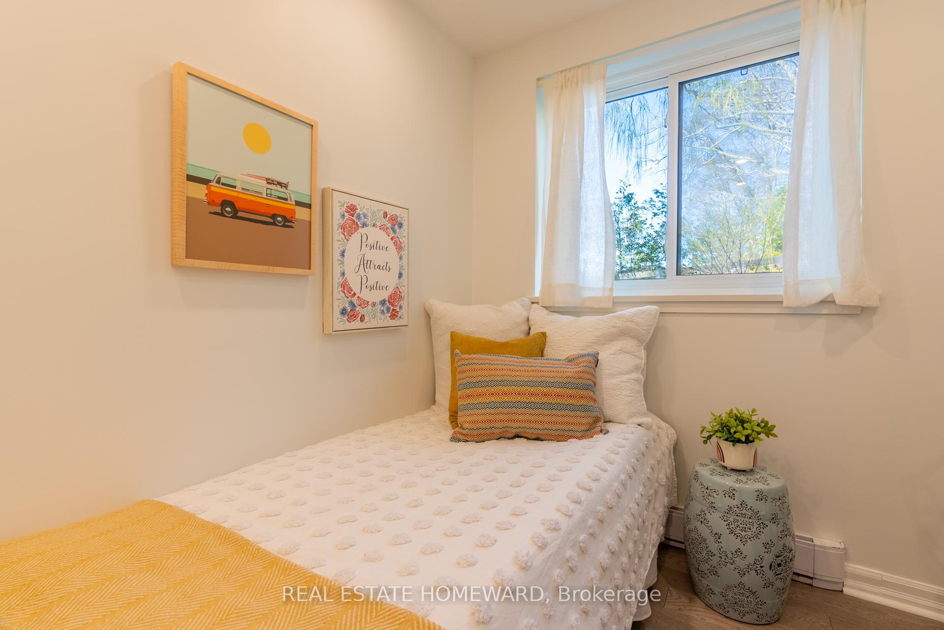 3 Bedrooms Co-op at 2 Nursewood, Toronto For sale