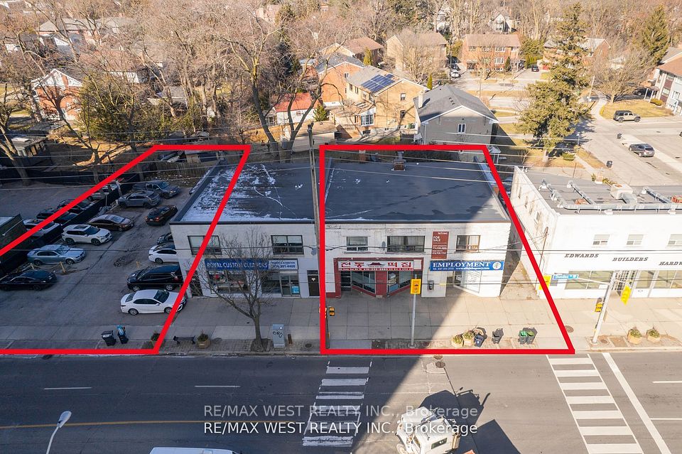 4990 Dundas
