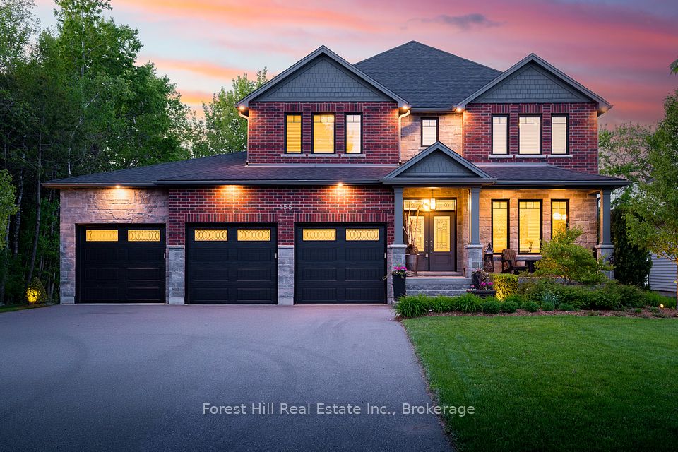 155 Glenlake