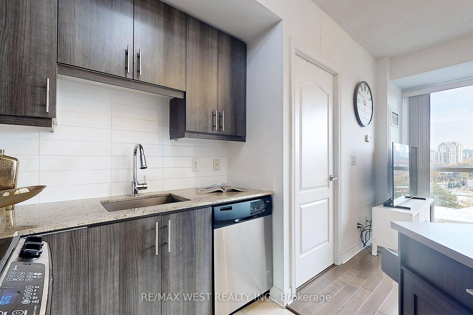 1 Bedroom Condo at 2756 Old Leslie, Toronto For sale
