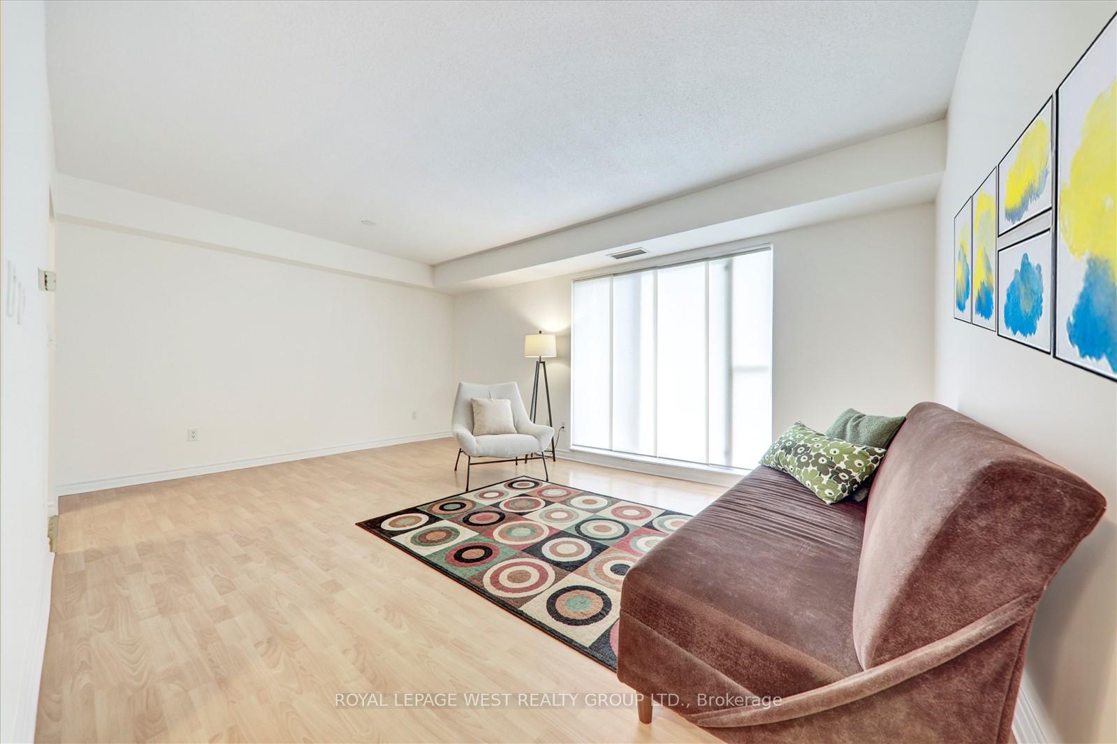 1 Bedroom Condo at 2088 Lawrence, Toronto For sale