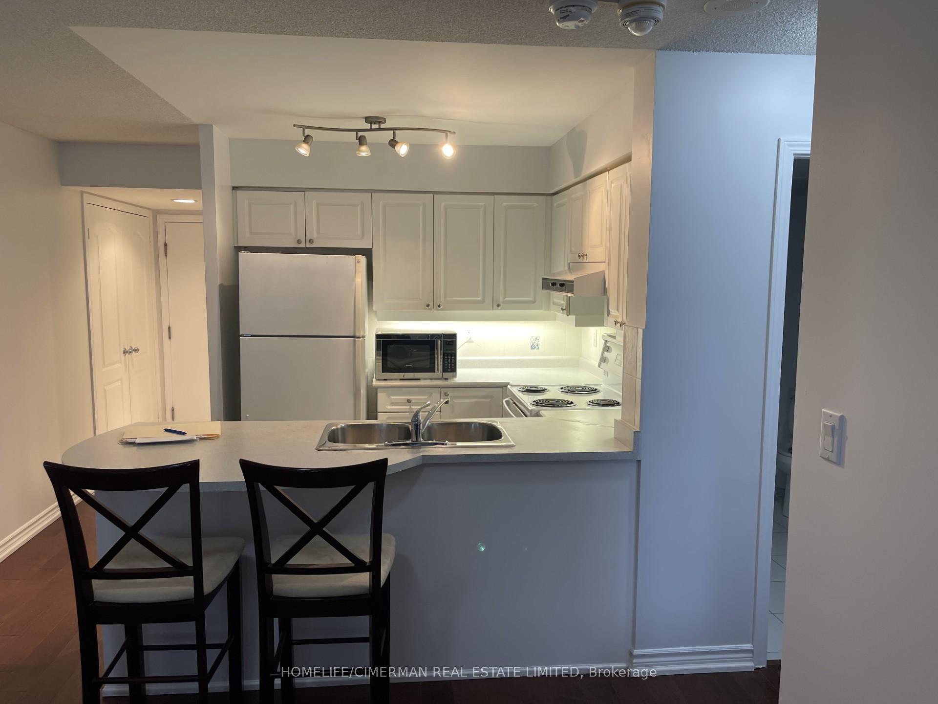 1 Bedroom Condo at 3 REAN,  Toronto For sale