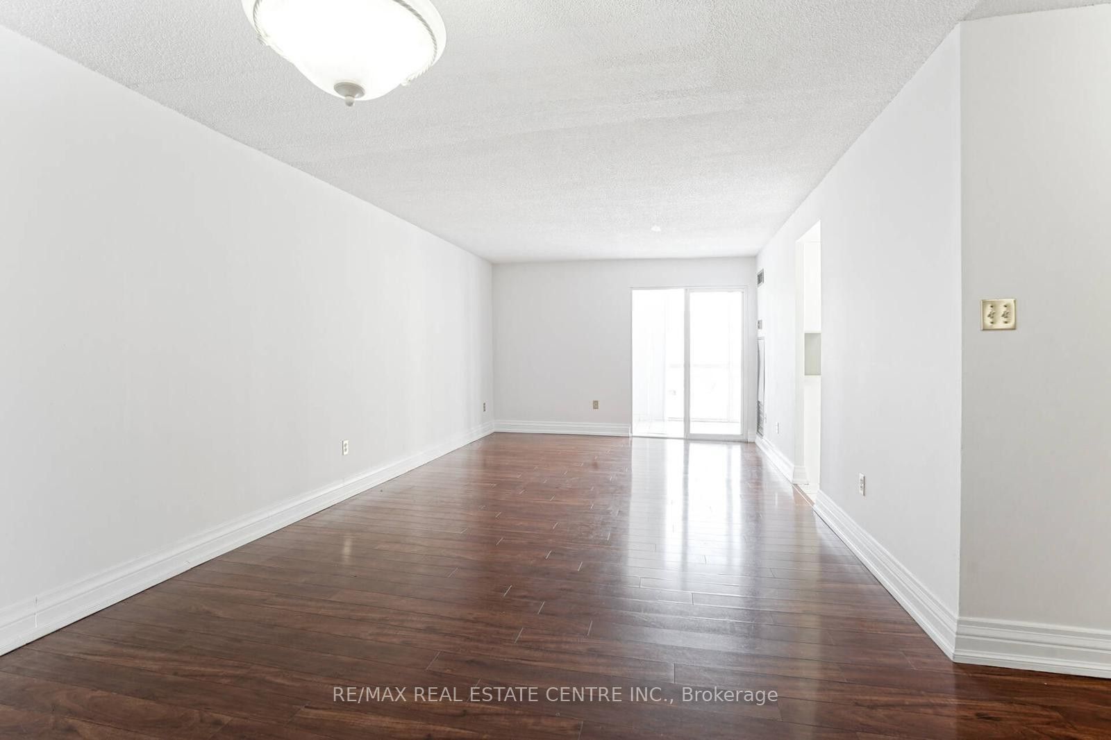 350 Webb Drive, #1407