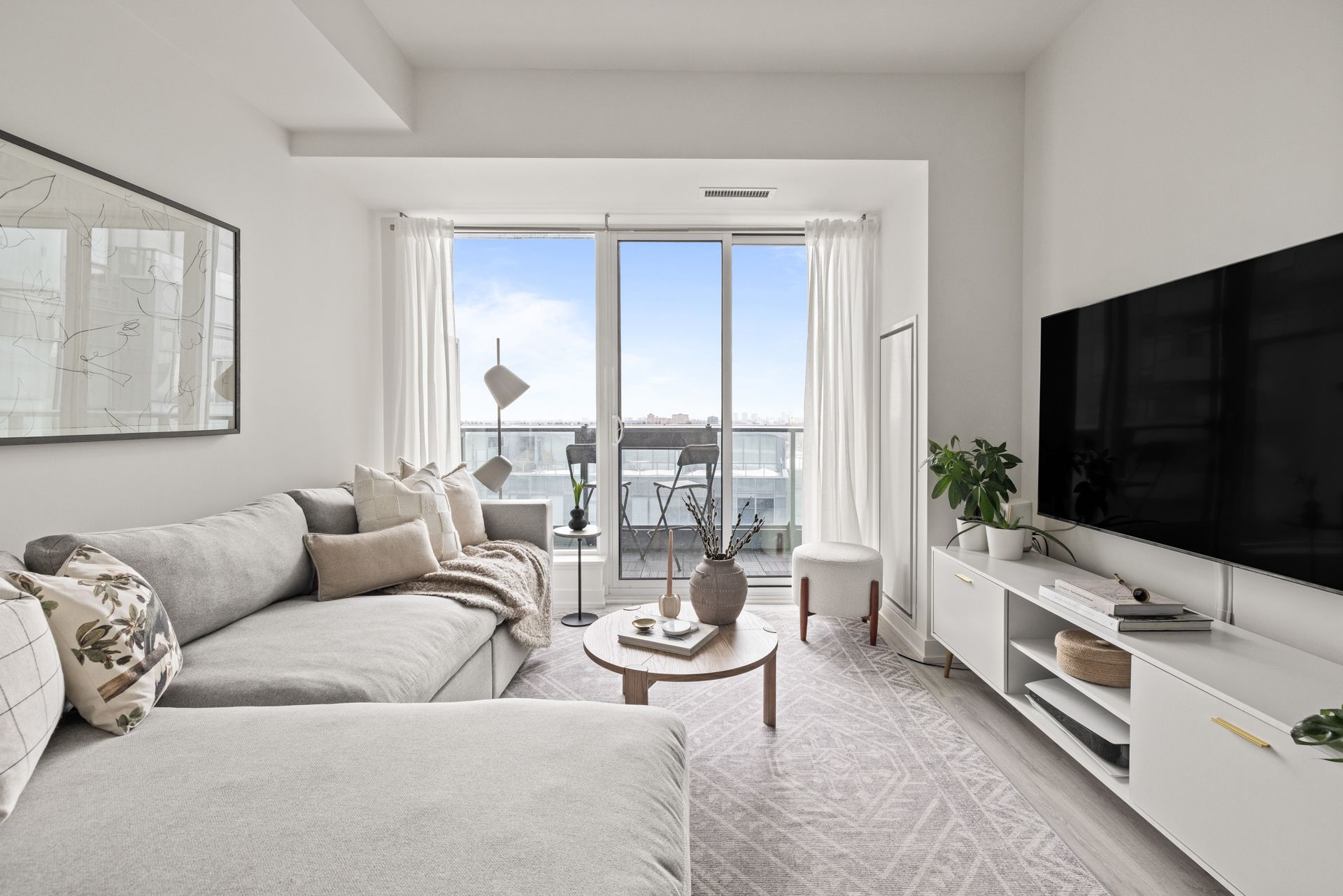 8 Olympic Garden Drive 814