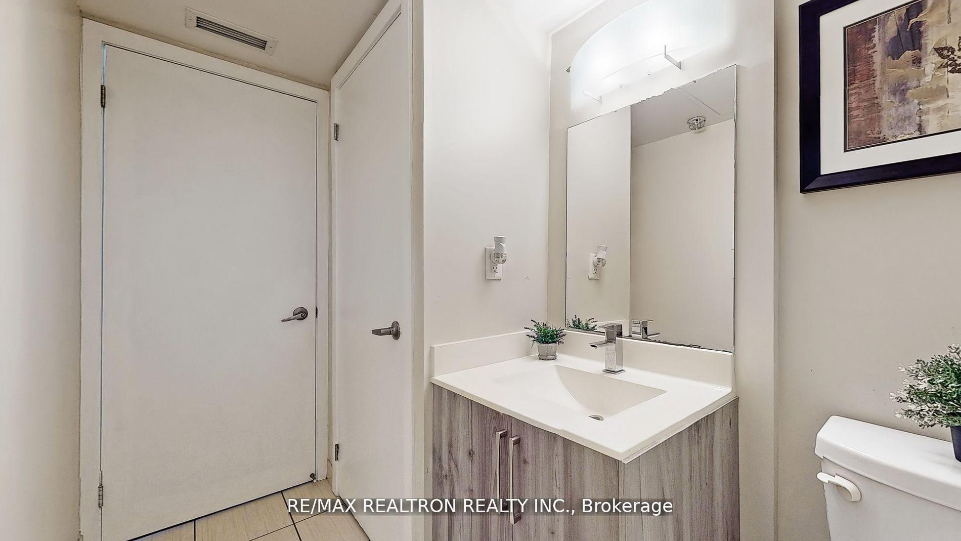 1 Bedroom Condo at 20 Joe Shuster, Toronto For sale