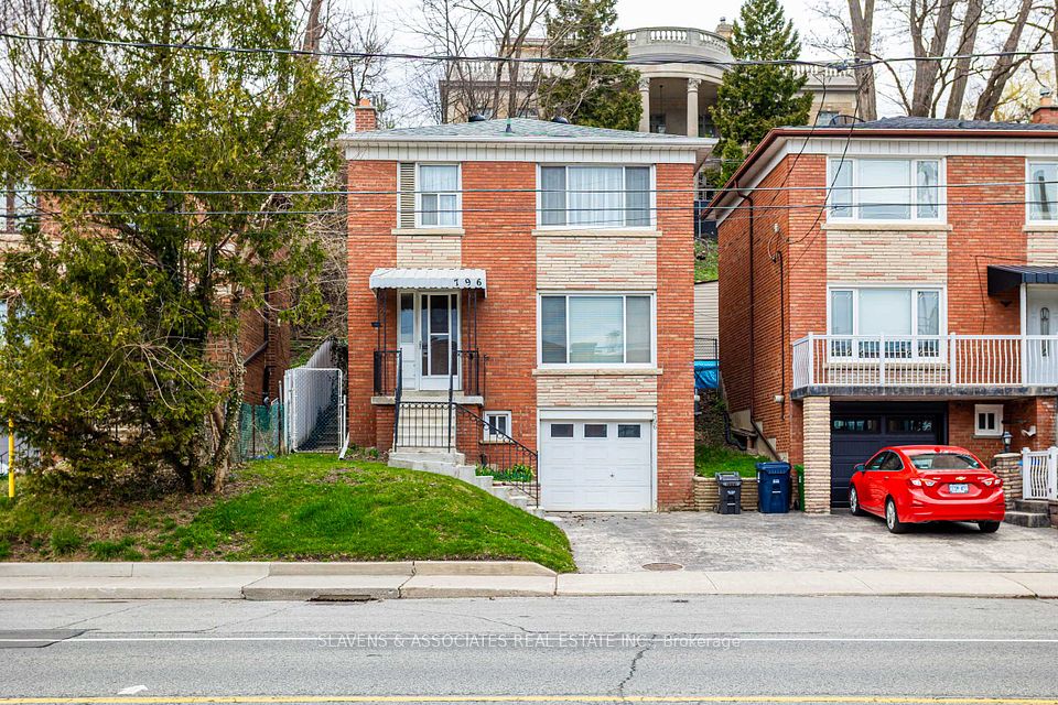 796 Davenport