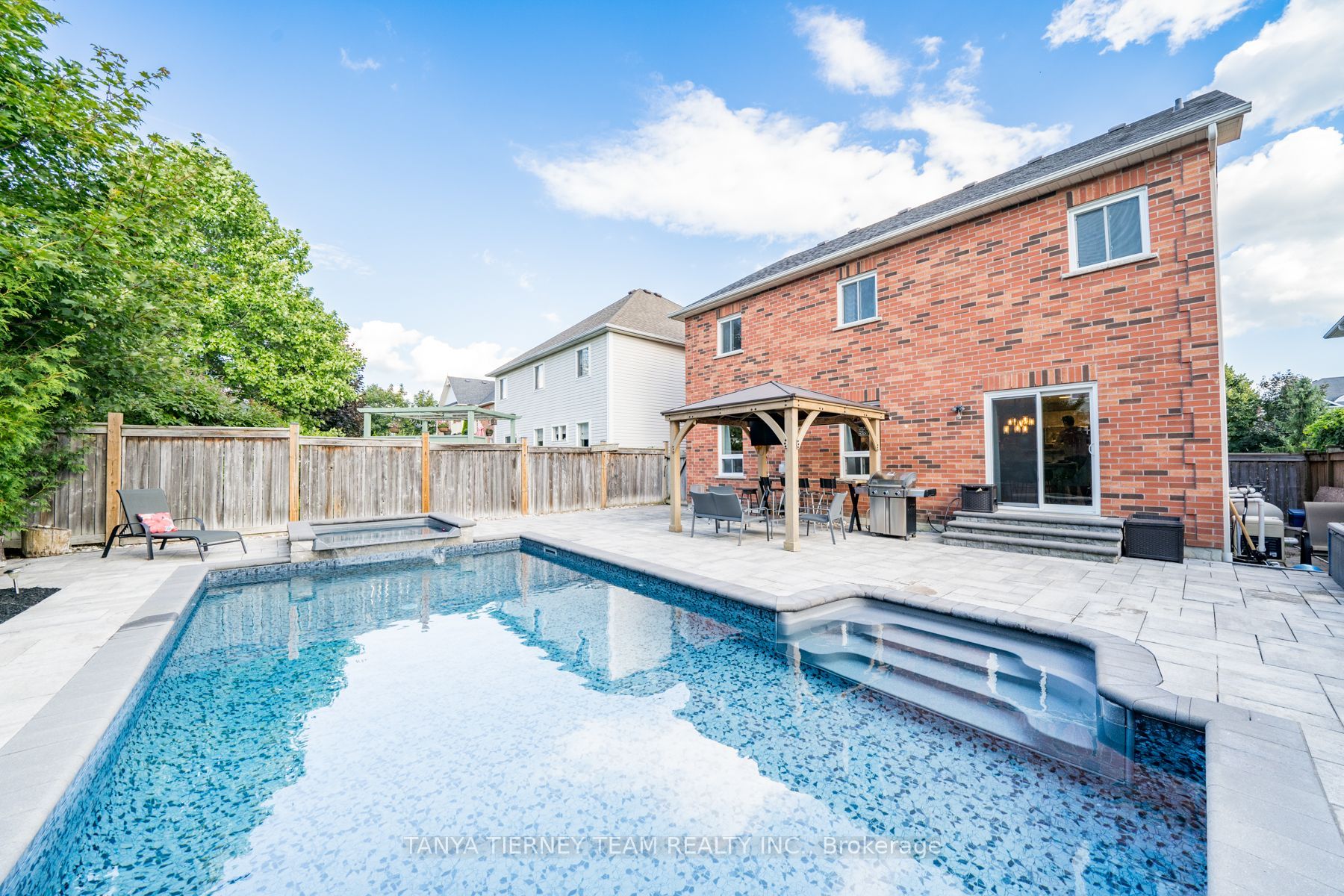 8 Nathan Avenue