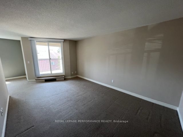 #201 - 8 Pearl Street, Smiths Falls, ON K7A 5B5