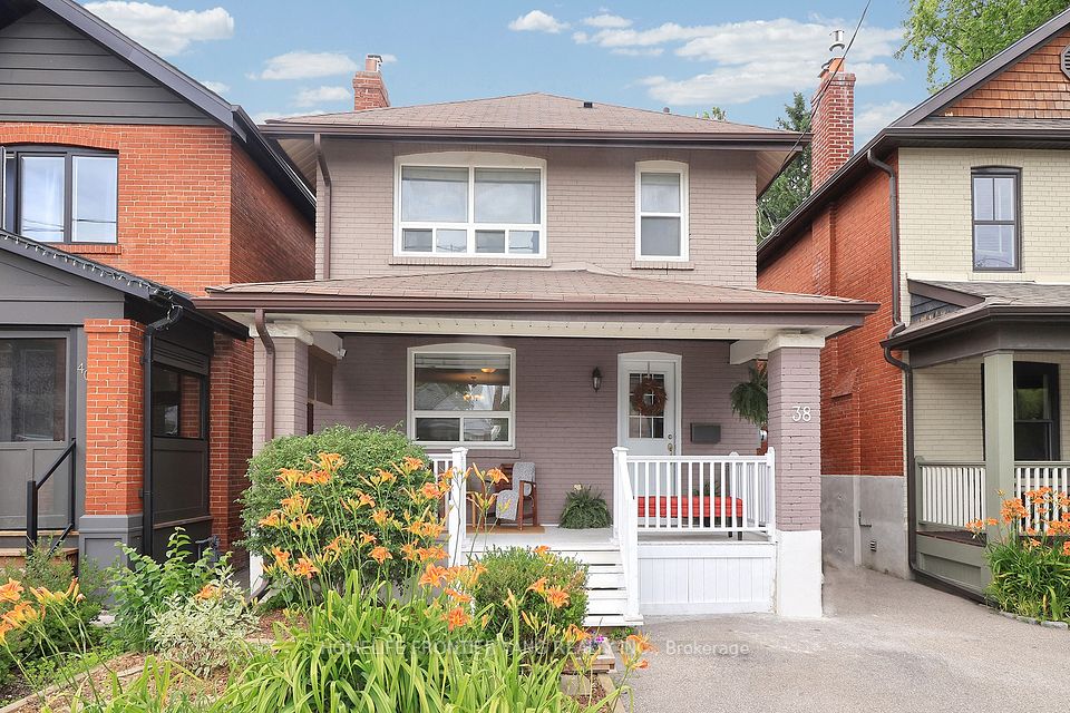 38 Mimico