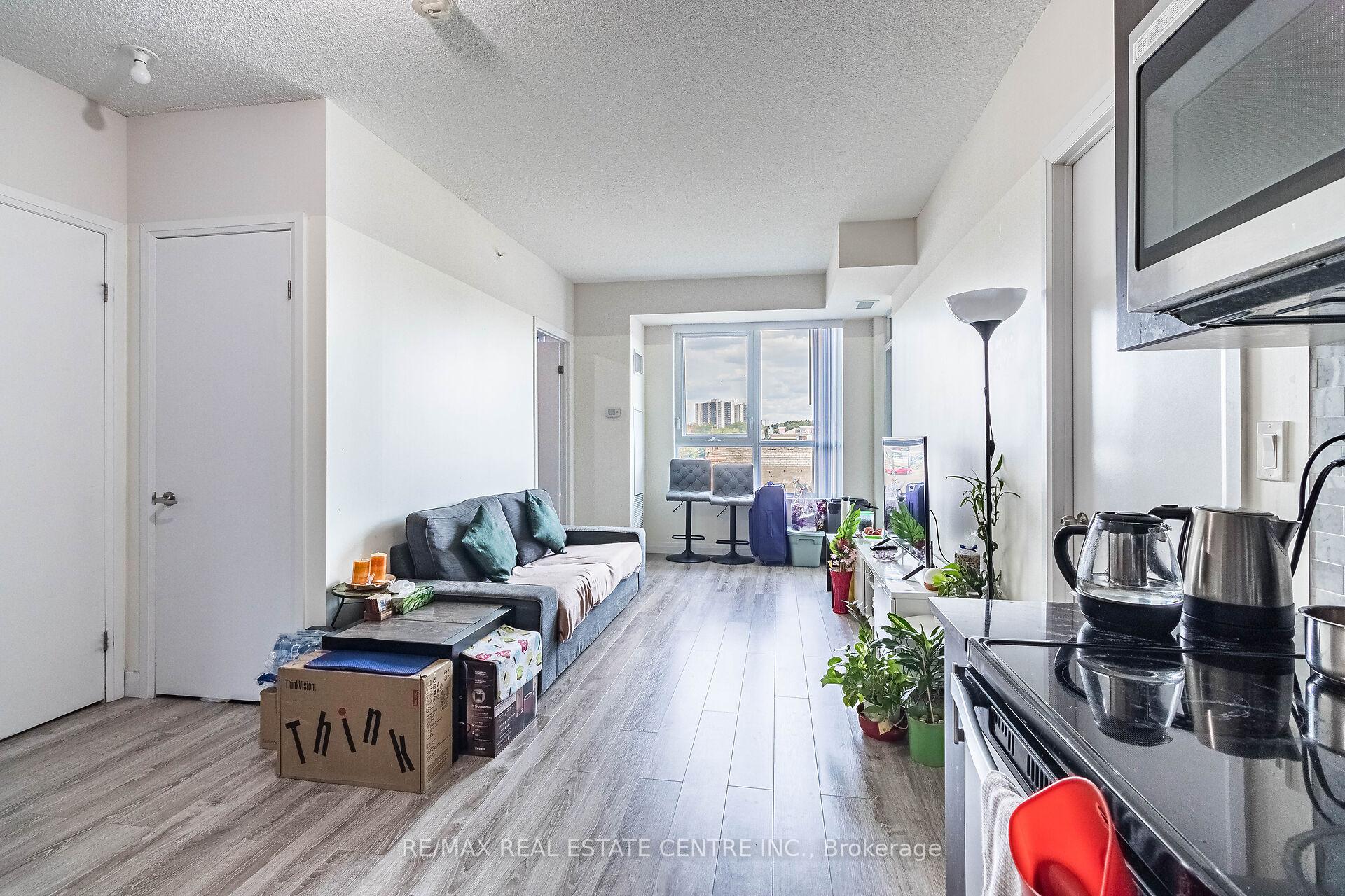 2 Bedrooms Condo at 22 East Haven,  Toronto For sale