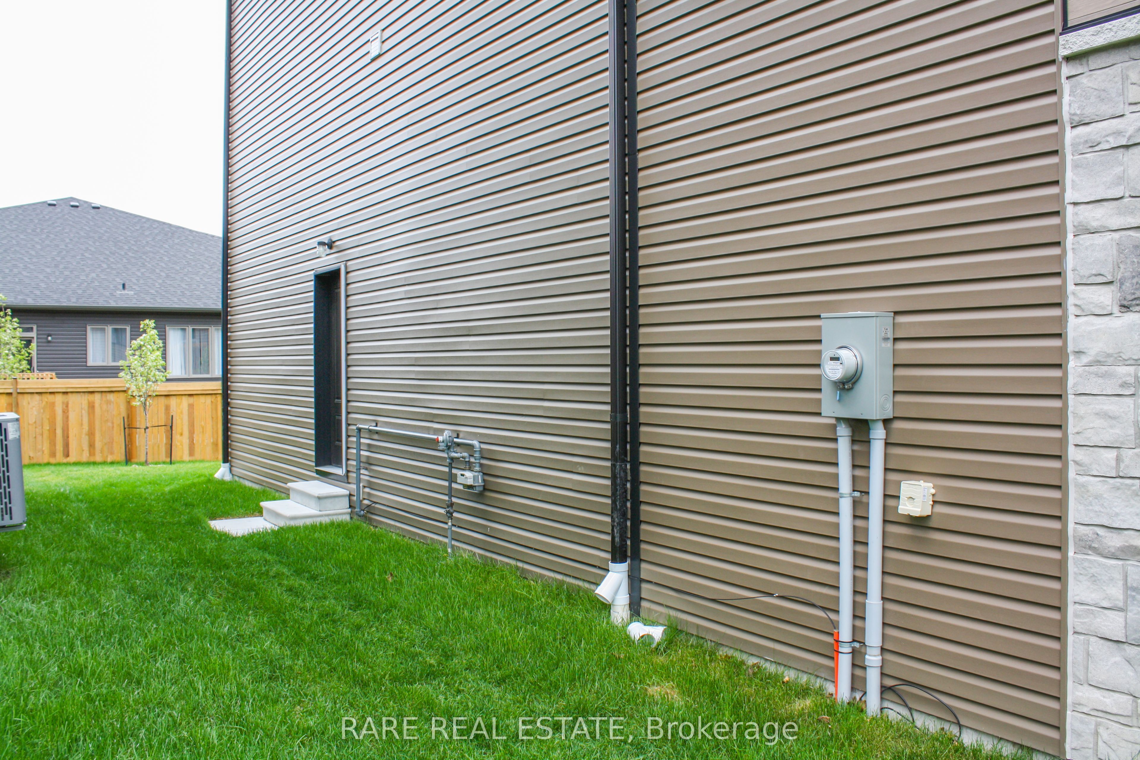 124 Ansley Road, #Lower
