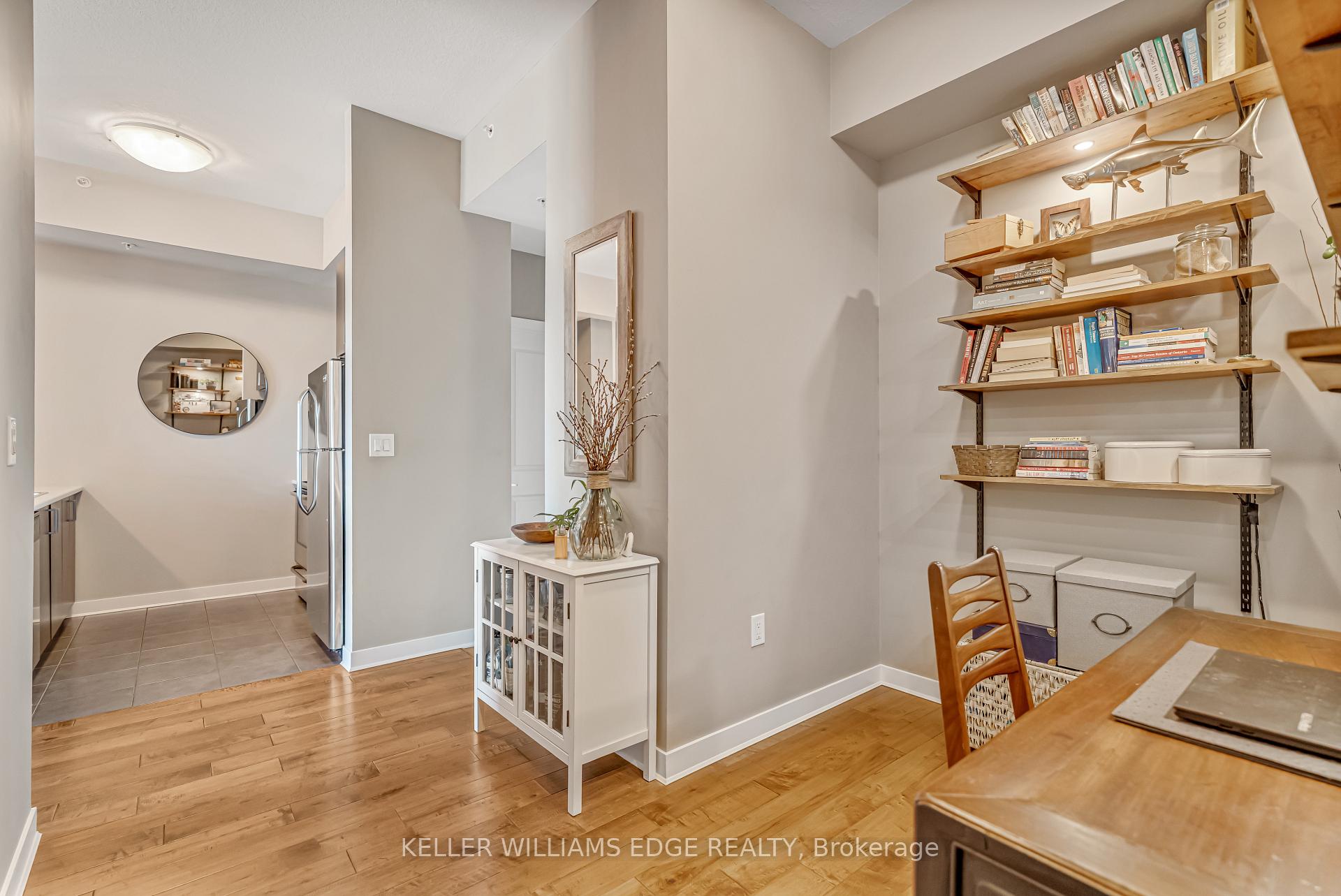 1 Bedroom Condo at 5010 Corporate, Burlington For sale