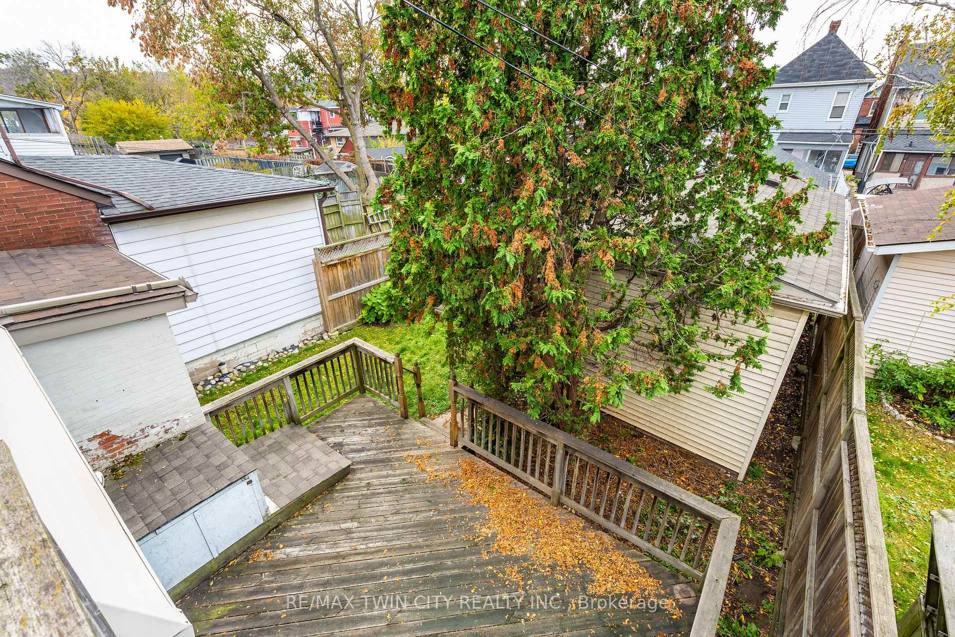 4 Bedrooms Other at 45 East Bend, Hamilton For sale