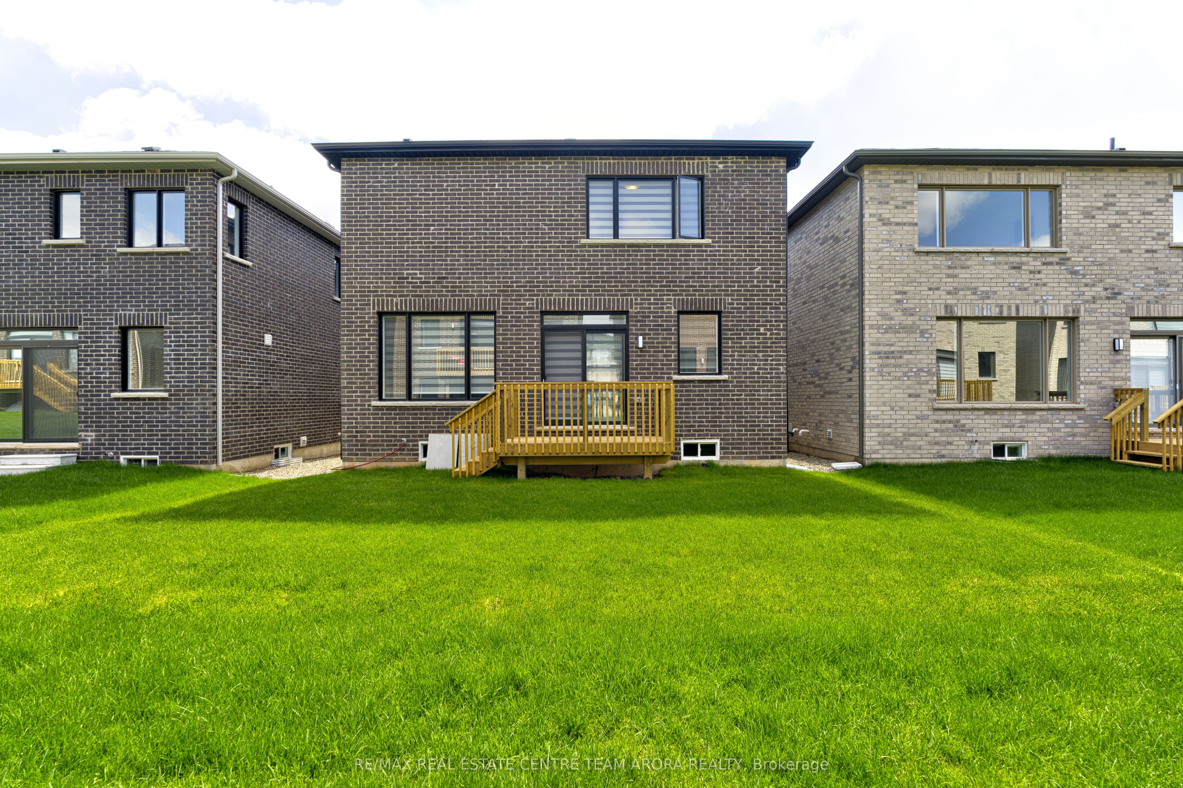 16 Tyler Avenue