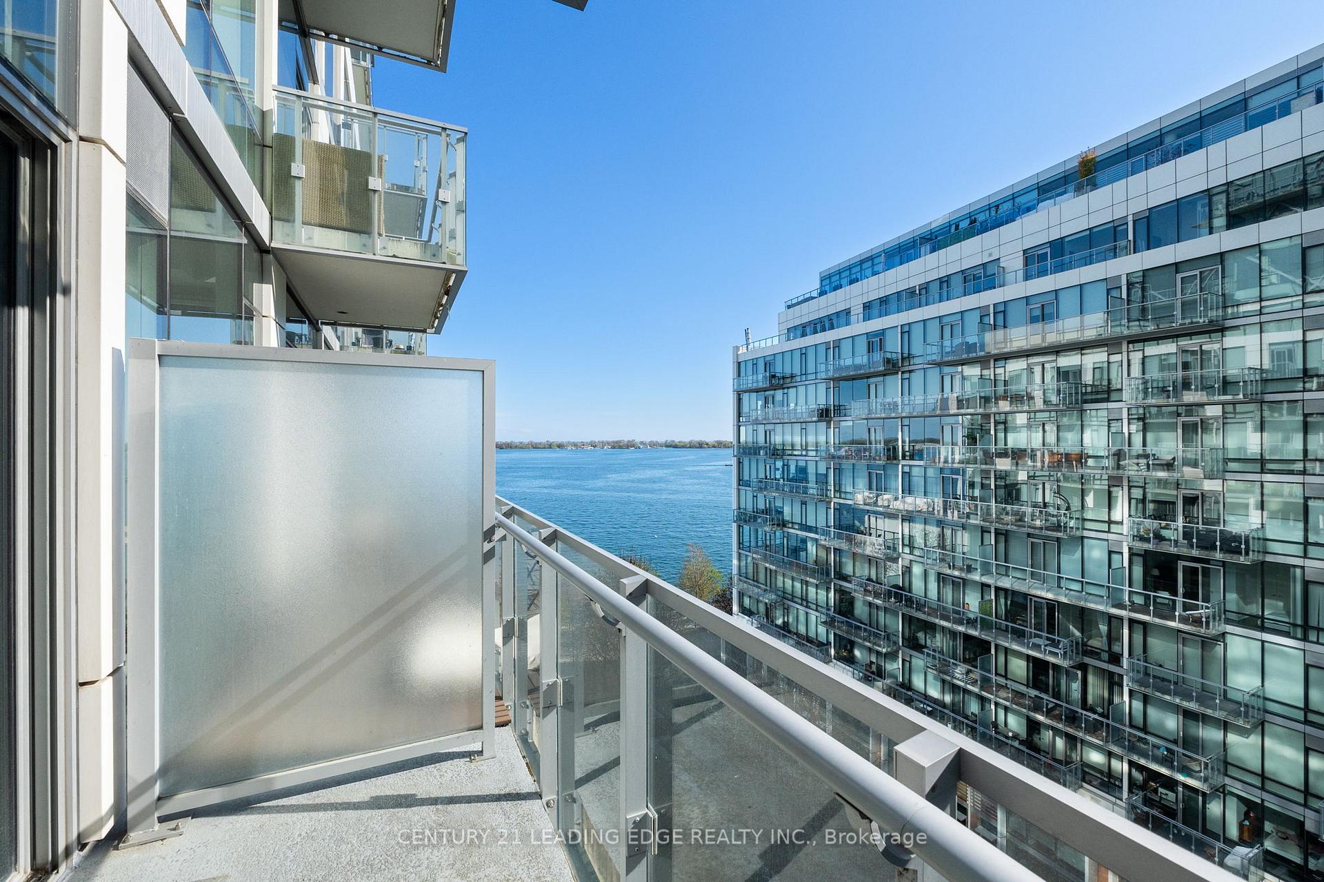 1 Bedroom Condo at 39 Queens, Toronto For sale