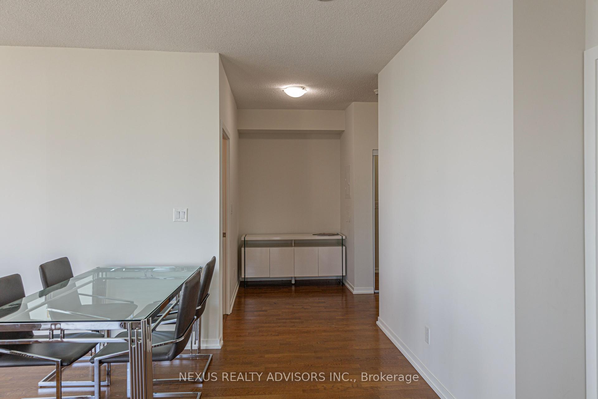 2 Bedrooms Condo at 65 Bremner, Toronto For sale