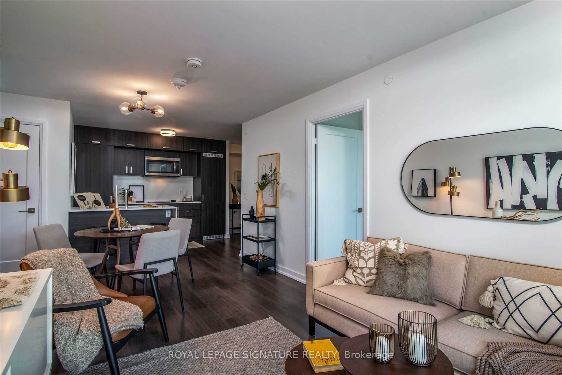 18 Erskine Avenue, #3307